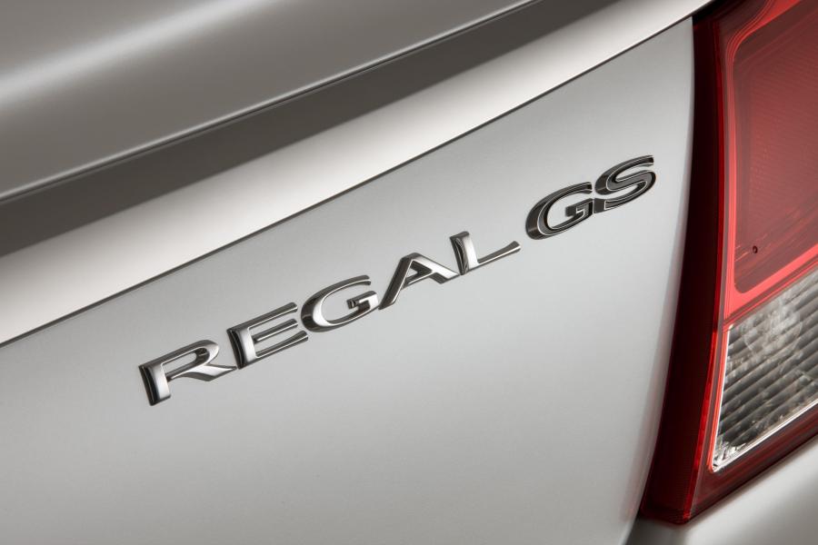 Логотип Buick Regal GS Concept 2010 года  (фото 3 из 17)